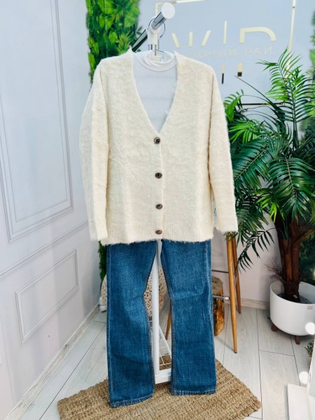 Вовняні кардигани