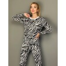 Неймовірн модний молодіжний костюм на кожен день в різних кольорах