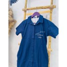 Легка сукня-сорочка з акцентним малюнком на грудях