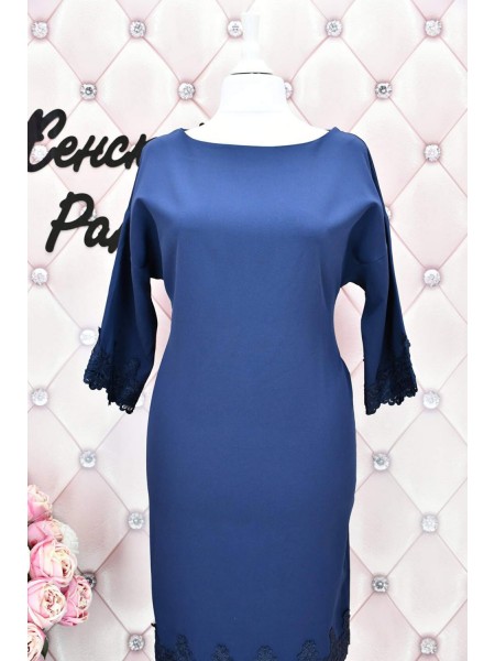 Розкішна синя сукня з мереживом 