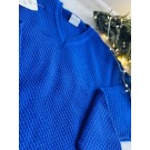 Стильний чоловічий светр в насиченому синьому кольорі