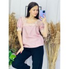 Легка жіноча блузка