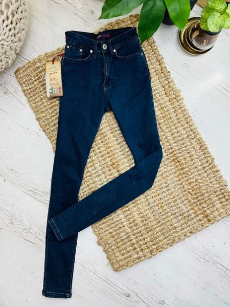 Жіночі класичні сині джинси (29)