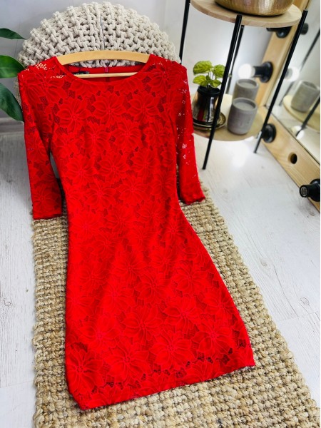 Жіноча класична червона сукня (42)