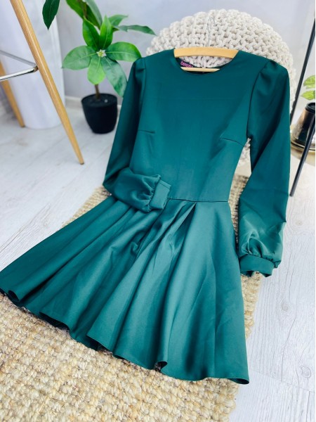 Жіноча класична зелена сукня