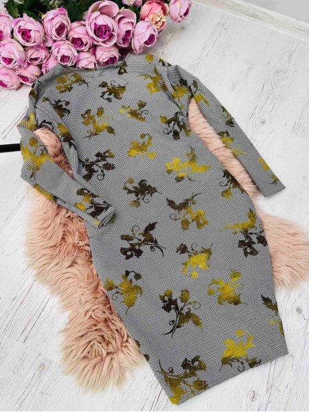 Ошатна сукня з оксамитовим напиленням