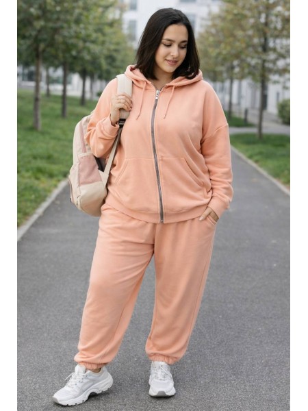 Жіночий костюм