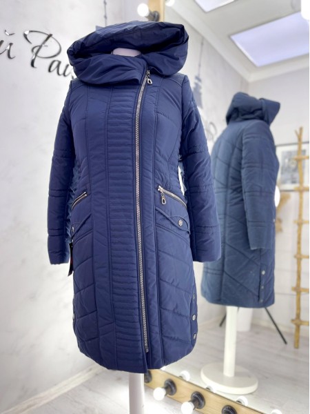 Жіноче класичне пальто на зиму. Утепленне