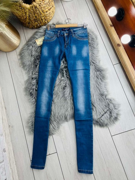 Жіночі класичні сині джинси (25,26,27,28)
