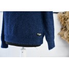 Теплий светер з нитки "травка" ( Брак, розтягнуті петлі на плечі)