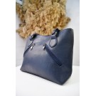 Ділова жіноча сумка з двома зовнішніми кишенями