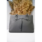 Ділова жіноча сумка з кишенею зовні та декоративним швом 