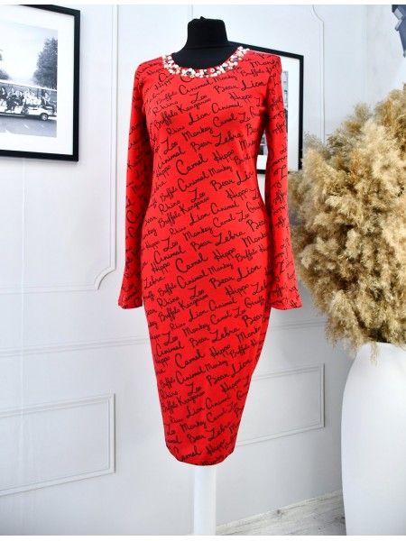 Червона сукня з принтом