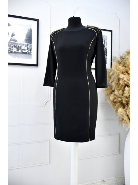 Ділова сукня з акцентними елементами