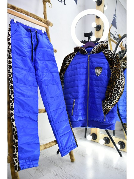 Стильний зимовий костюм з леопардовими вставками