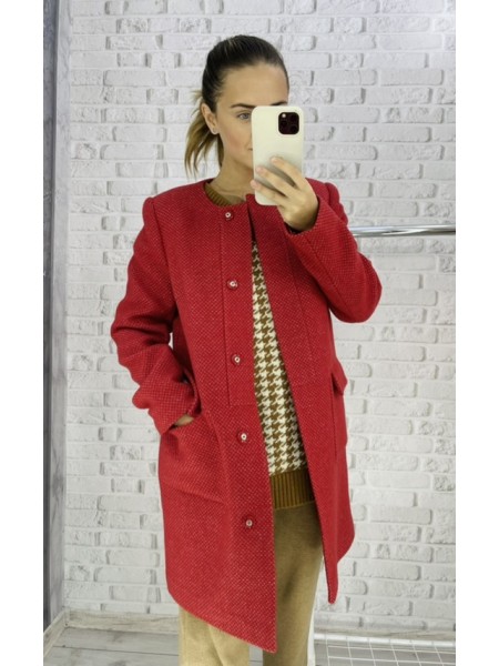 Жіночне кашемірове пальто у червоному кольорі